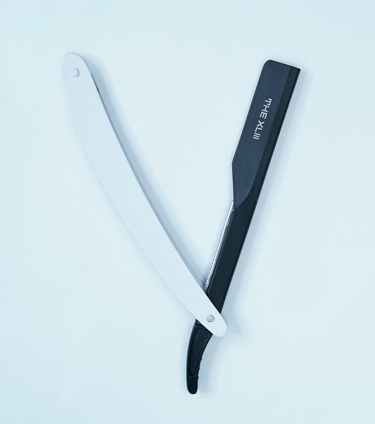 THE XLIII STRAIGHT RAZOR HOLDER