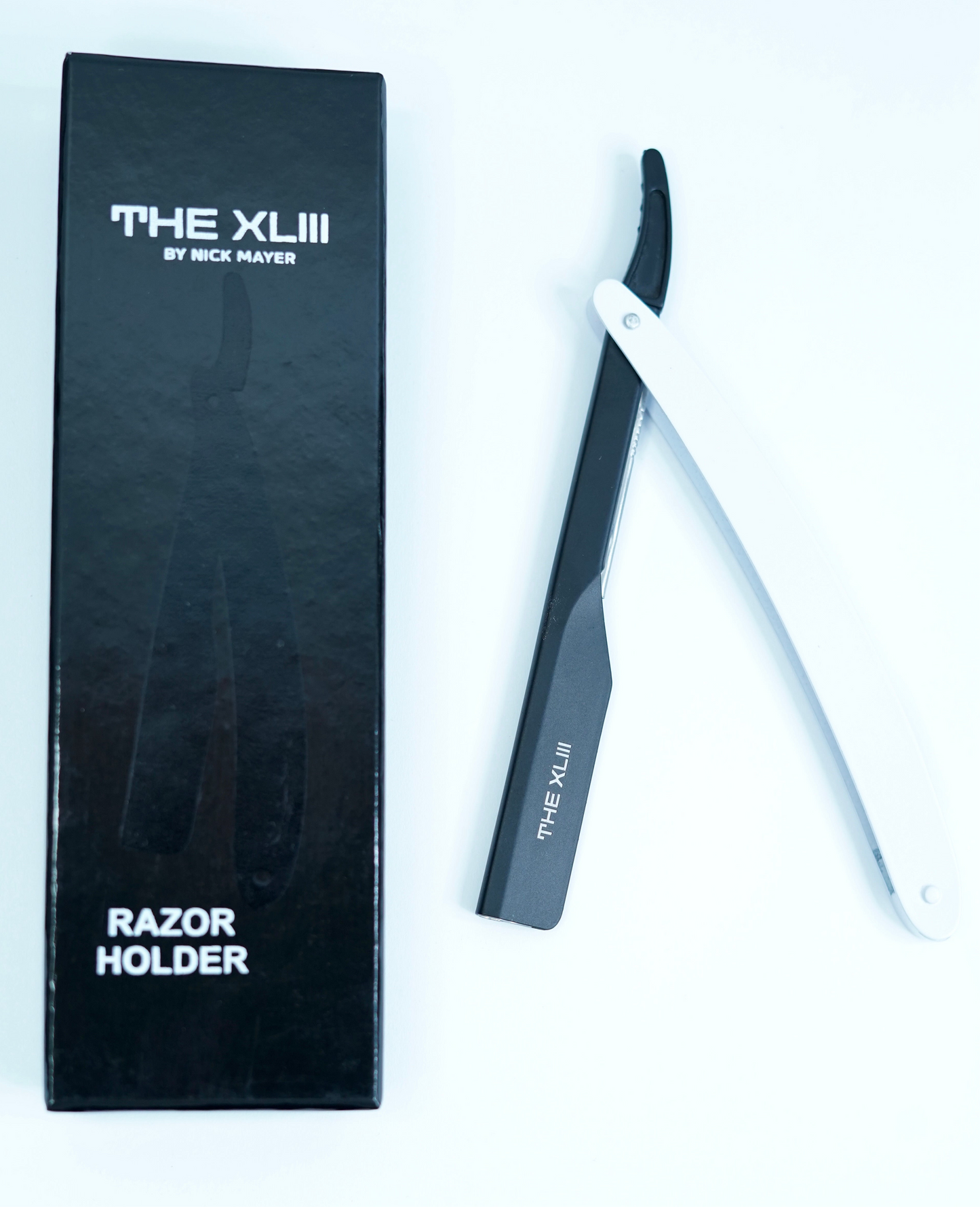 THE XLIII STRAIGHT RAZOR HOLDER